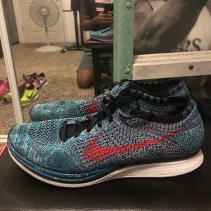 Nike flyknit racer Sz 13 used